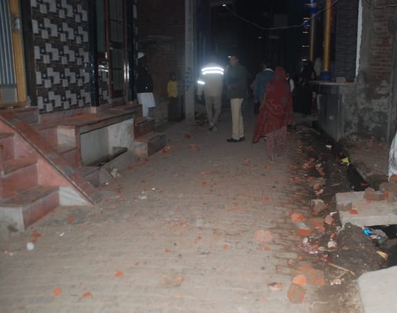 Stone pelting, firing in Ketipura locality