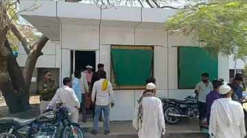 Dewas News Two bike riders collided in Siroliya village, two died and one injured