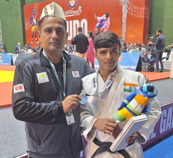 Lucky won silver in the Judo event of National Games