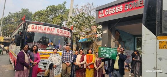 Students of PM Shri Murthal Adda left for exposure visit