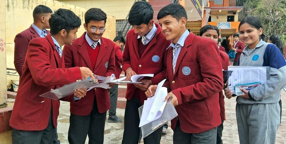 66 candidates remained absent in Chamoli and 44 in Rudraprayag.