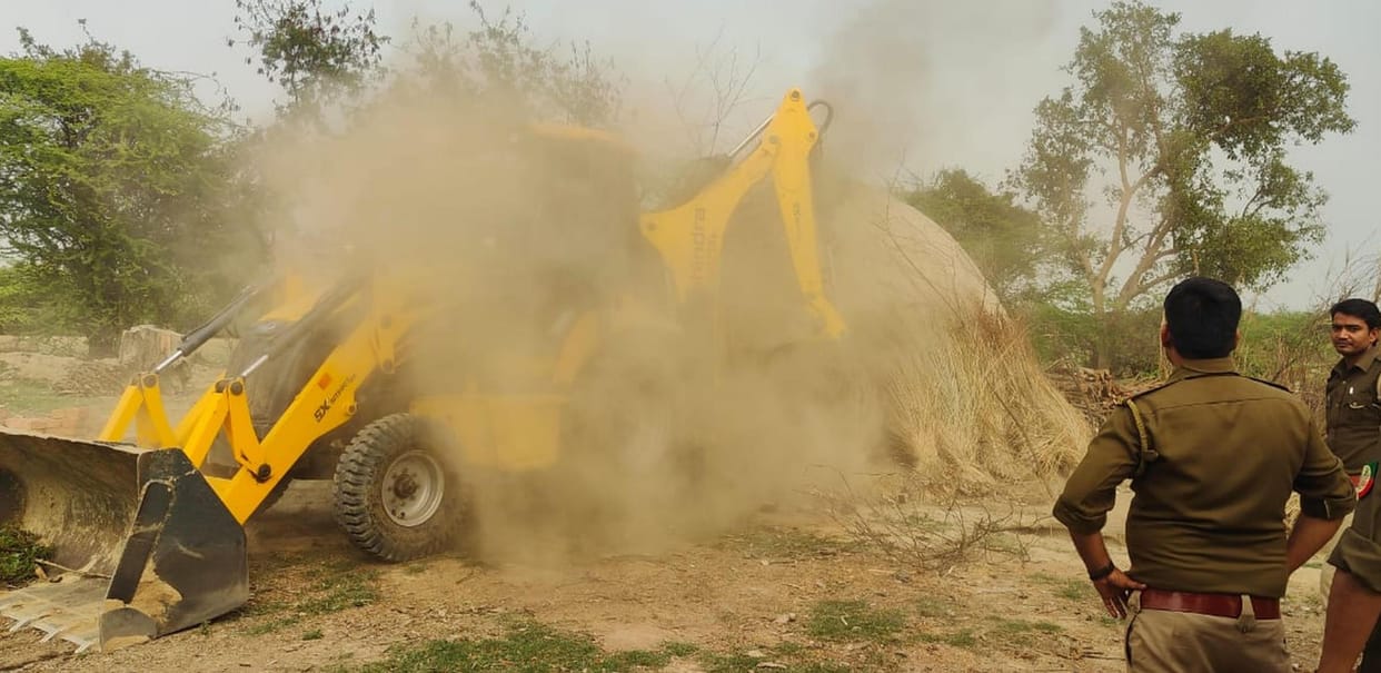 Bulldozer runs on illegal furnaces