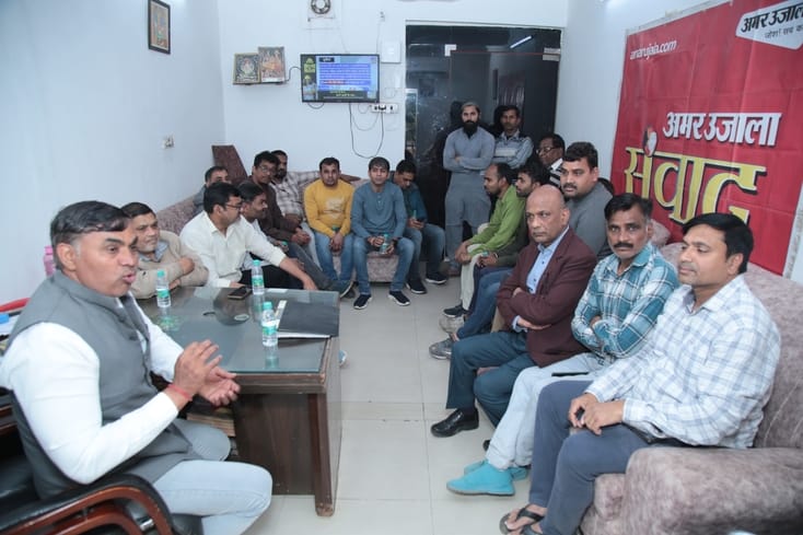 Municipal Corporation should not increase taxes in Indirapuram
