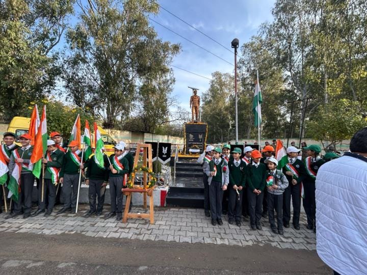 Tribute paid to martyr Captain Tushar Mahajan on his 9th death anniversary