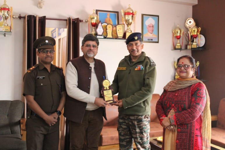 Lieutenant Colonel Ravindra Singh inspected Amb College