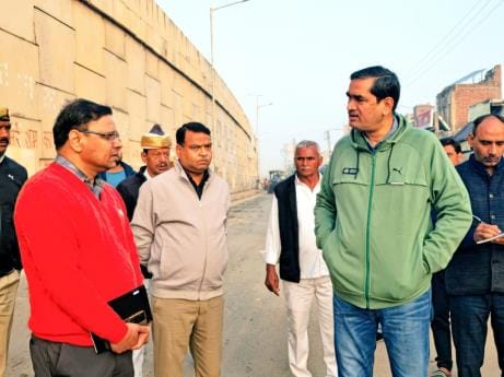 DM gets angry after finding filth, investigation will be done on drain construction