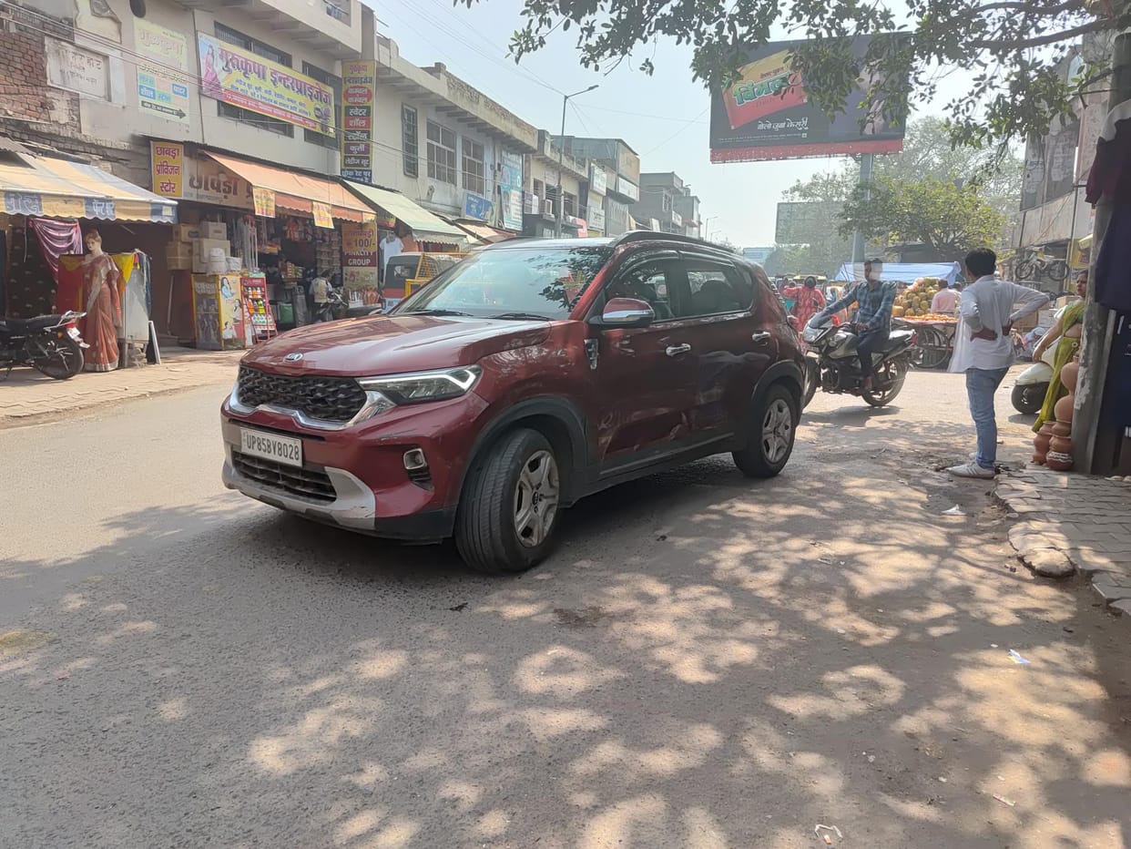 no entree eriya mein sabakee entree, koee rokatok nahin