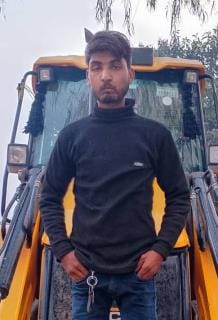 Couple hanged themselves, young man died, girl in serious condition