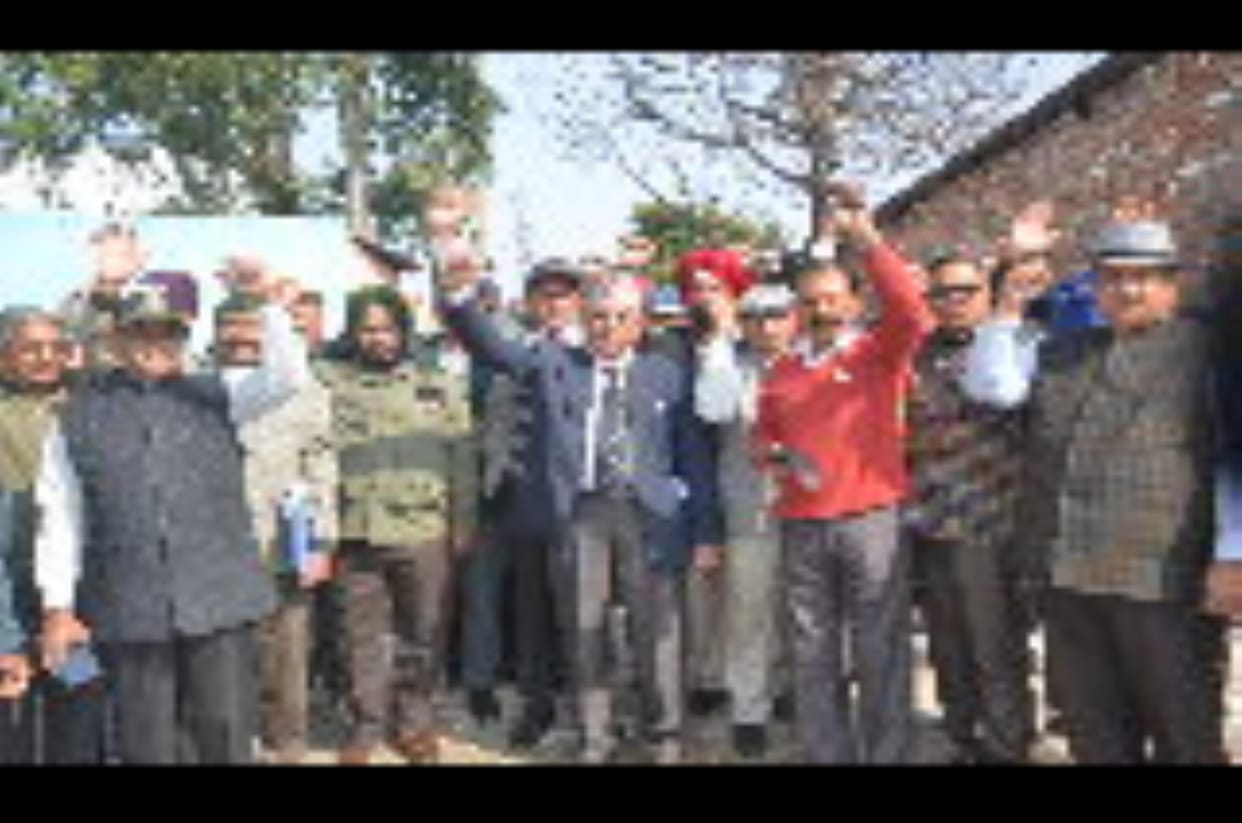 Ex Servicemen Held protest