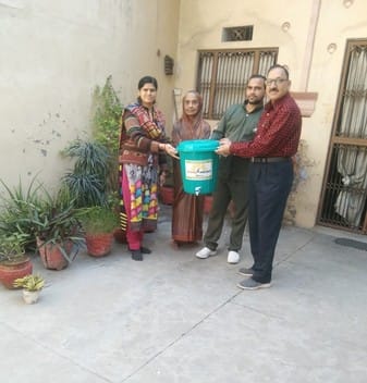 Household waste will become compost, 100 families will get compost boxes