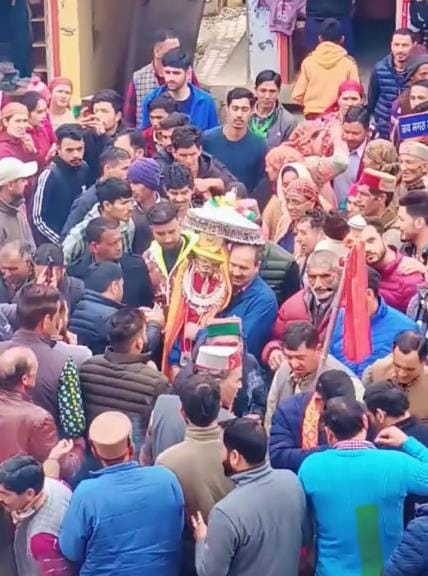 Magru Mahadev will cover a distance of 110 km on foot for Mahashivratri.