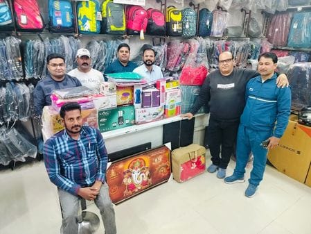 Neki Ki Deewar Help Group donated the daughter of a needy person