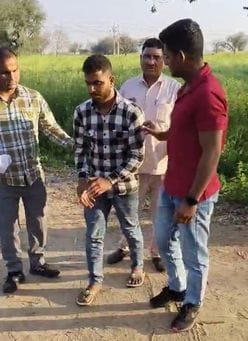 Accused caught with country made pistol