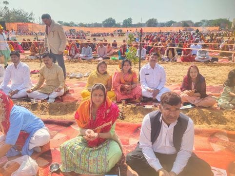 1100 couples offered sacrifice in Mahayagya on Swami Dayanand Saraswati Jayanti.