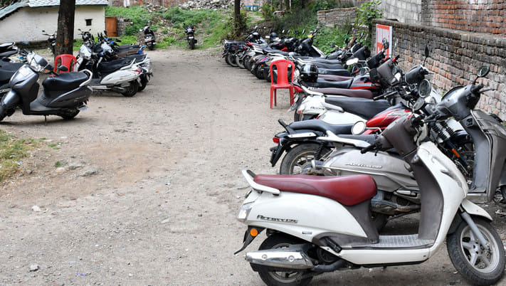 Parking operators are not getting registration done, security of vehicles is zero