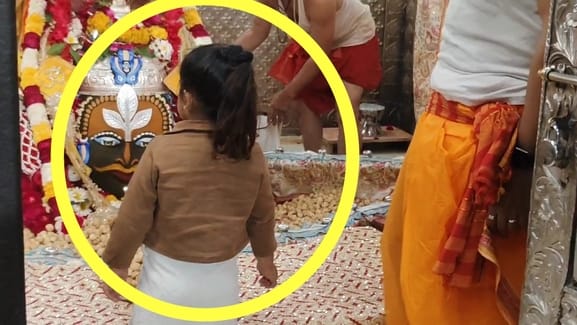 Viral video created a stir, now innocent child reached the sanctum sanctorum of Mahakal temple