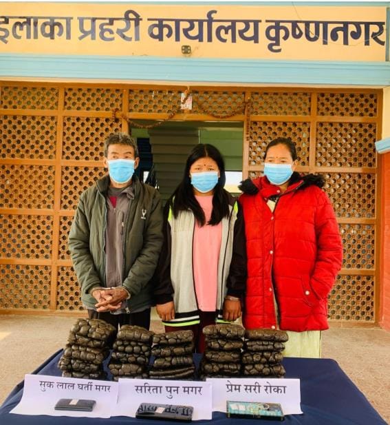 Three arrested with 15 kg hashish