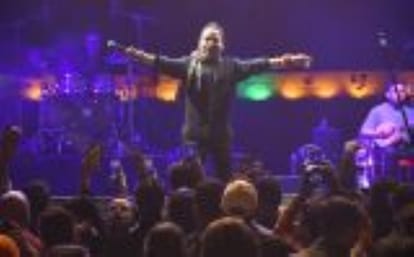 Bombay HC quashes complaint against Kailash Kher for hurting religious feelings