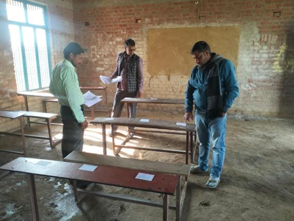 Strict arrangements to stop cheating in UP board exam