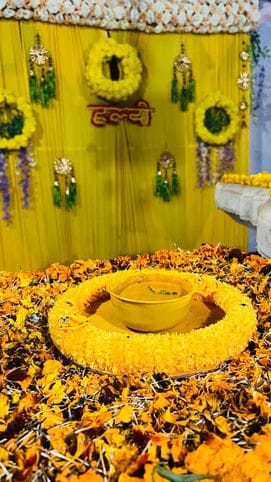 Lord Shiva was beautifully decorated with turmeric