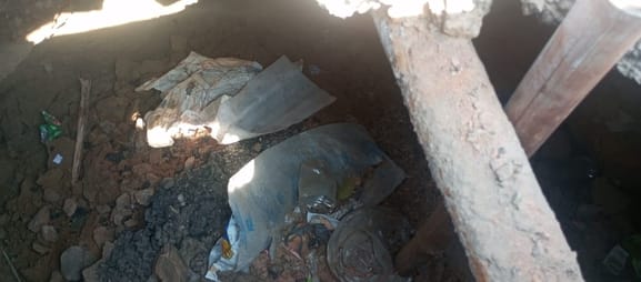 A five-foot deep pit formed on the road, fear of accidents