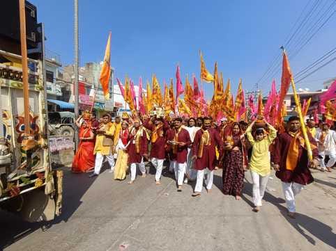 Devotees of Khatu Shyam took out Nishan Yatra