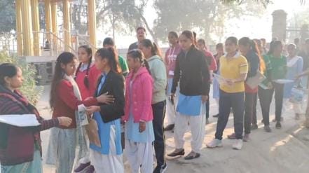 Hindi has driven away the fear of the board, now the path is not difficult