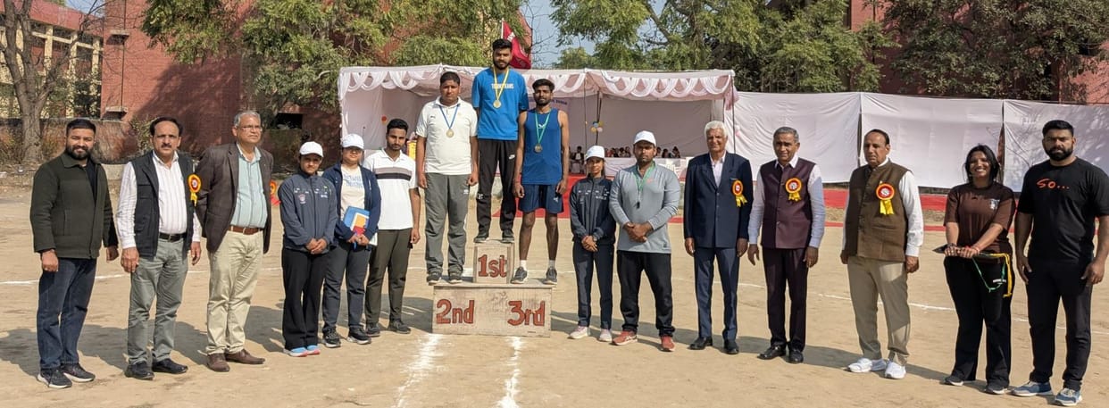Dheeraj and Savita were selected as best athletes