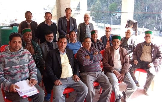 Emergency meeting of Koli Samaj Block Unit Rampur was held on Monday in Rampur.