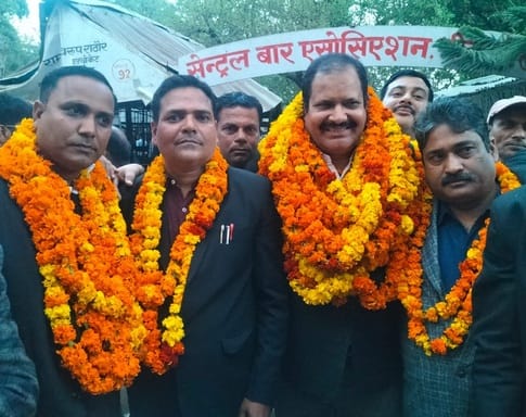 Saroj Bajpai became president and Vimal Kumar became general secretary