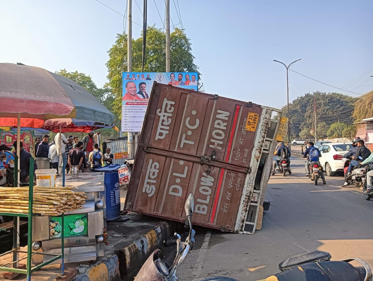 Truck overturns at juice shop, shopkeeper injured