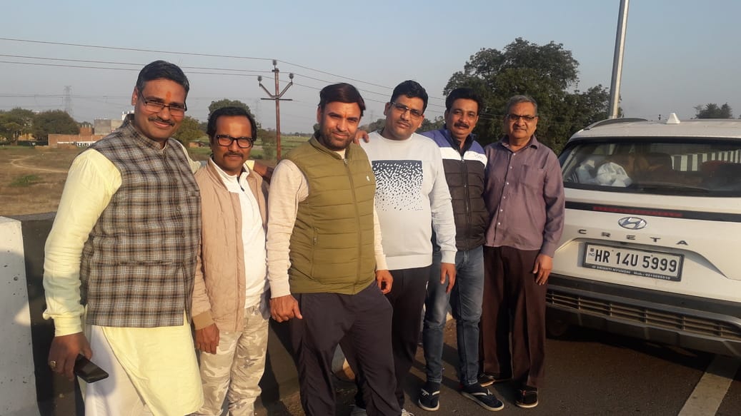 Devotees leave for Maha Kumbh from Siddha Baba Kanshigiri Temple