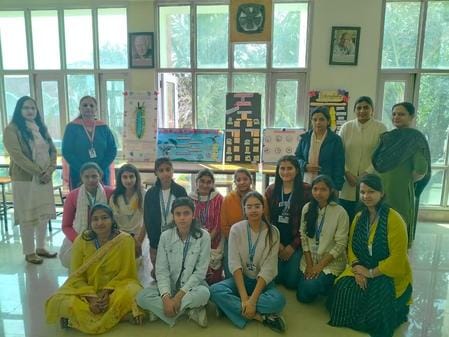 Yashika first in the competition on the subject of pictorial display of animal world