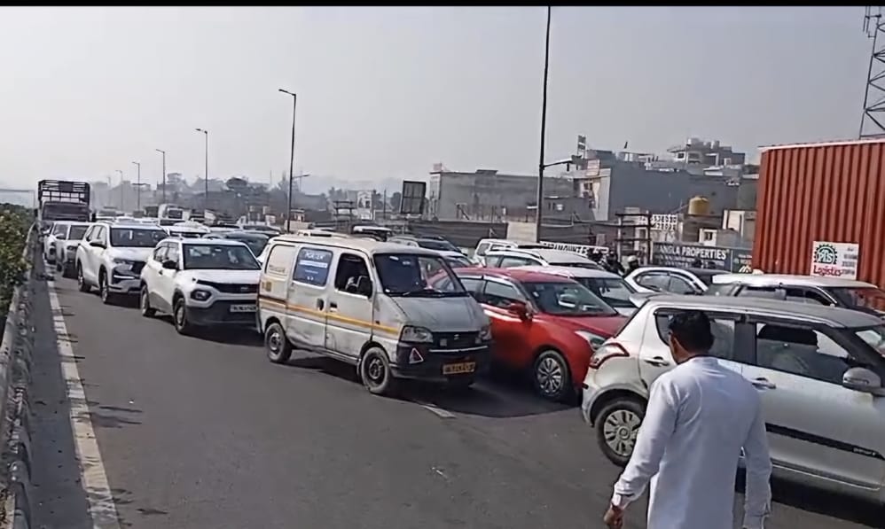 The matter of jam at Kundli border reached the court of Delhi's Deputy Chief Minister