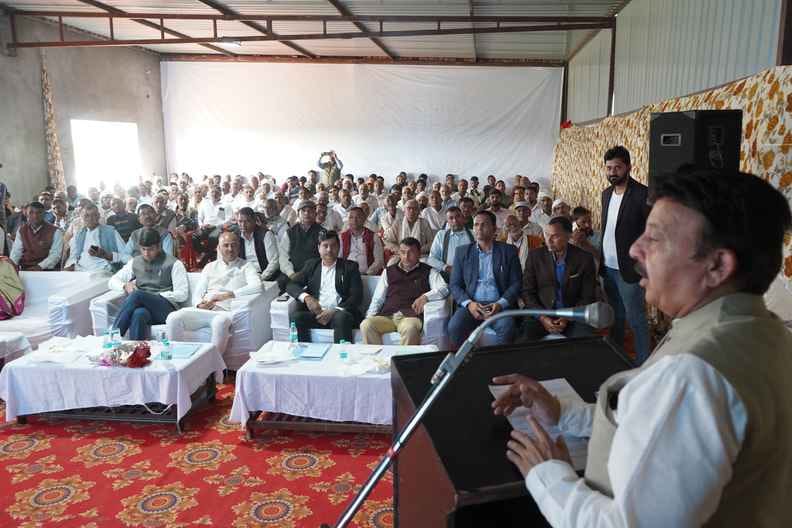 Farmers should also pay attention to marketing: Rao Narbir