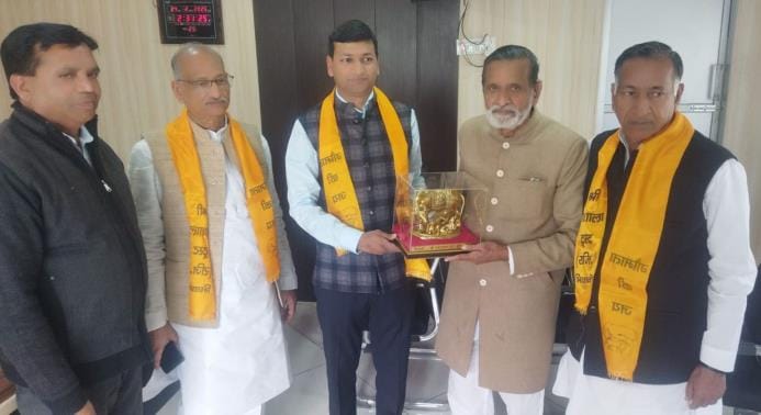 Ashwani Lahoria, member of Haryana Cow Service Commission inspected Shri Goshala Trust