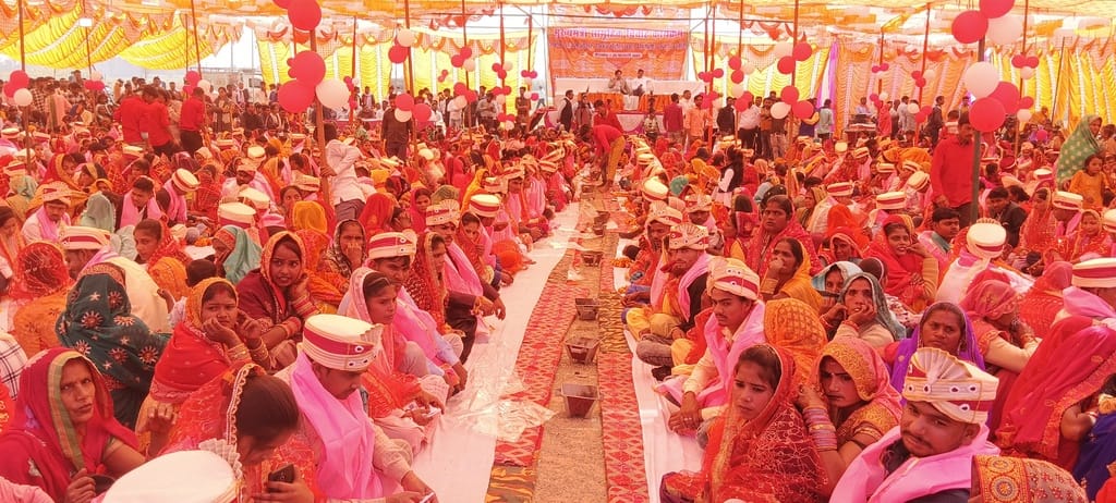 412 couples got married in Kasta and Bankeganj