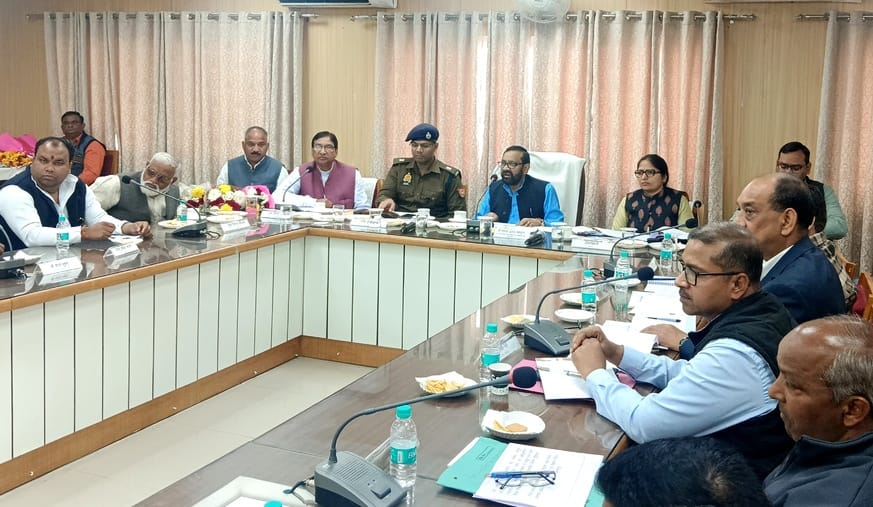 Development work should be done on priority in the settlements of cleaners