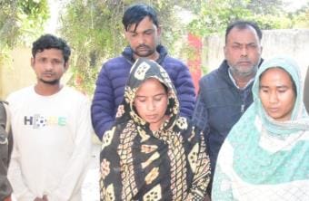 Five Bangladeshis arrested for duping people by promising to give them more riyals in exchange for rupees