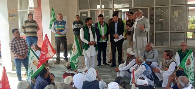 United Kisan Morcha submitted reminder memorandum to SDM regarding the demand for special Girdawari