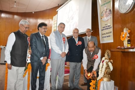 Organization of research workshop for doctors and students in PGI