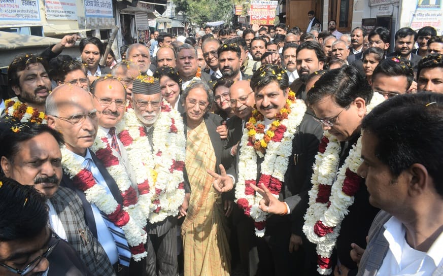 80 percent voting took place in the District Bar Association elections