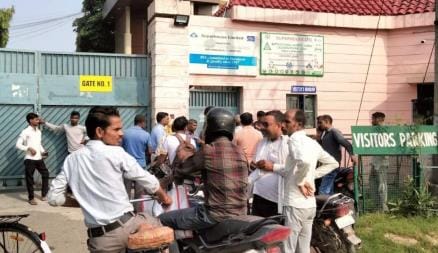 Two more Bangladeshi intruders detected, teams engaged in search