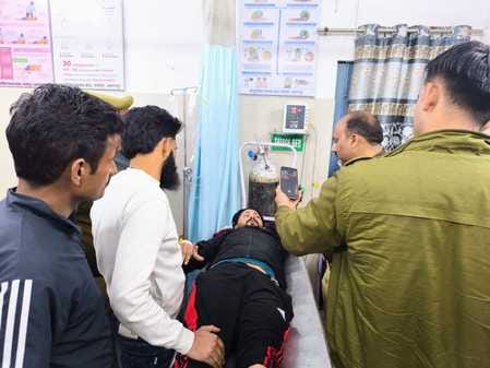 A bike rider shot a businessman sitting at a paan shop