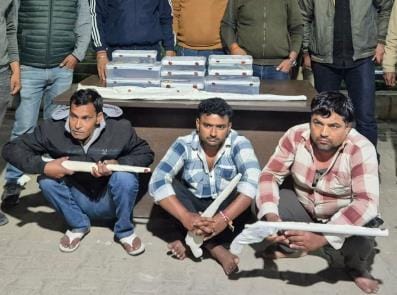 3 criminals involved in arms smuggling arrested