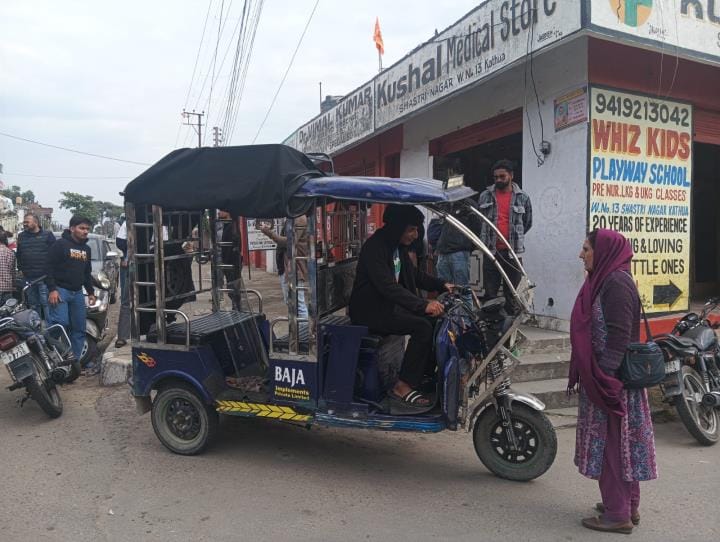 Along Seven Womens Nine injured in Road Accidents