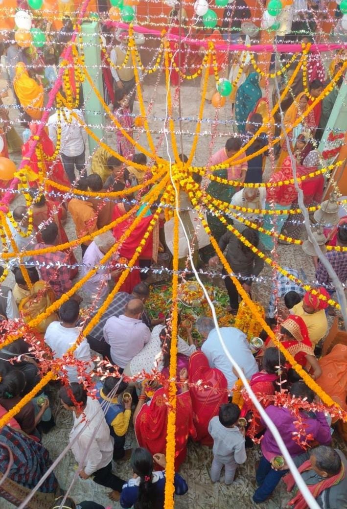 Har Har Mahadev echoed in the pagodas