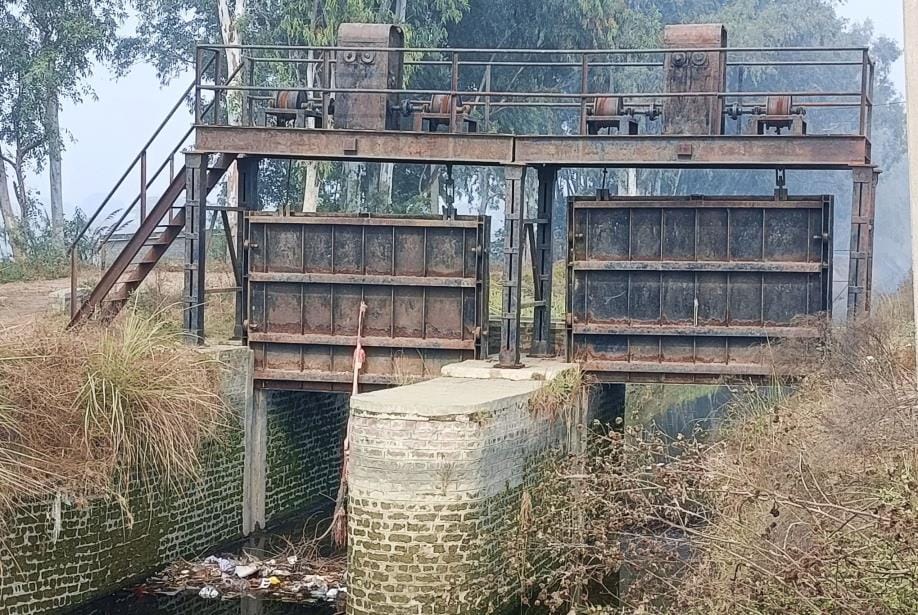 Sundar sub branch canal closed for the second consecutive day, now water stopped in Mittathal feeder