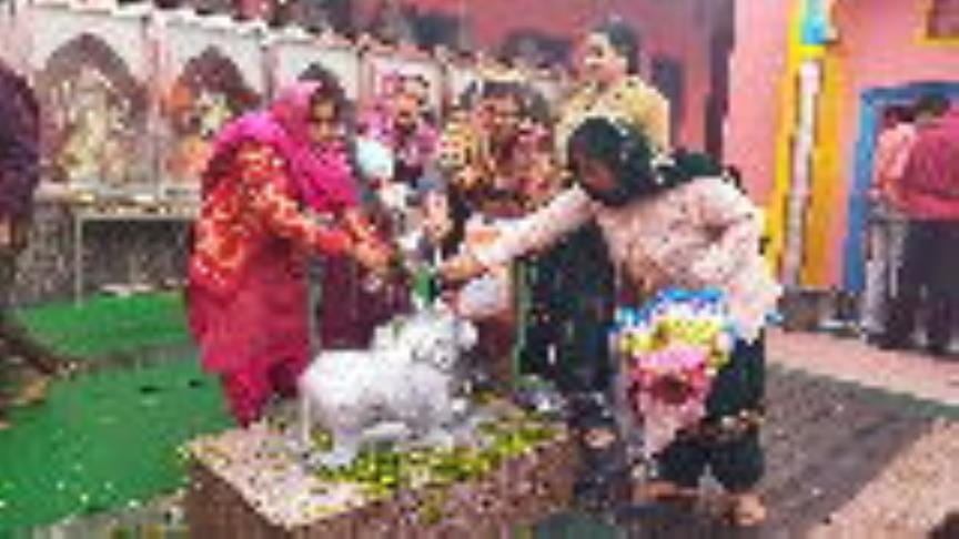 Devotees gathered at Mukteshwar Mahadev Temple in Chinaini area.
