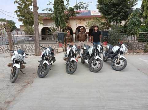 जब्त बाइक